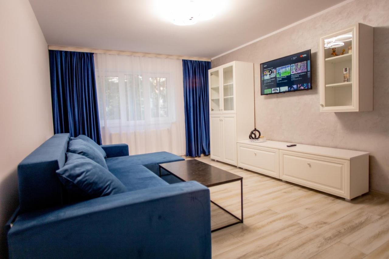 Loghin Residence Suceava Bagian luar foto